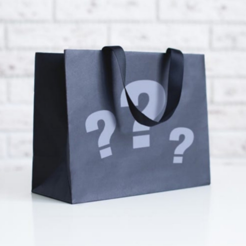 Frozen Themed 3pk Necklace Mystery Box